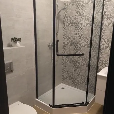 Orange Apartman