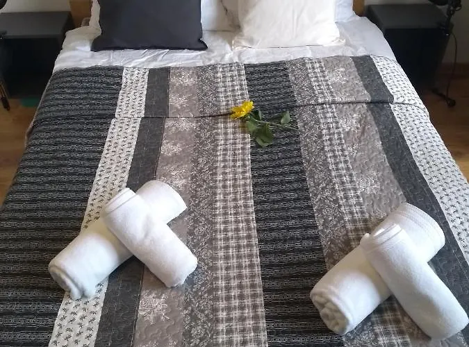 דירה Orange ודוביצה